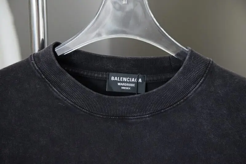 balenciaga t-shirt manches longues pour unisexe s_1262b642